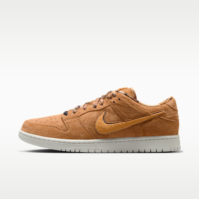 NOTE Manchester x Nike SB Dunk Low